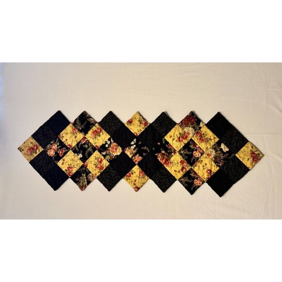 Decorative Reversible Quilted Table Runner Colorful Floral Rectangle 18 x 52" - Picture 1 of 10